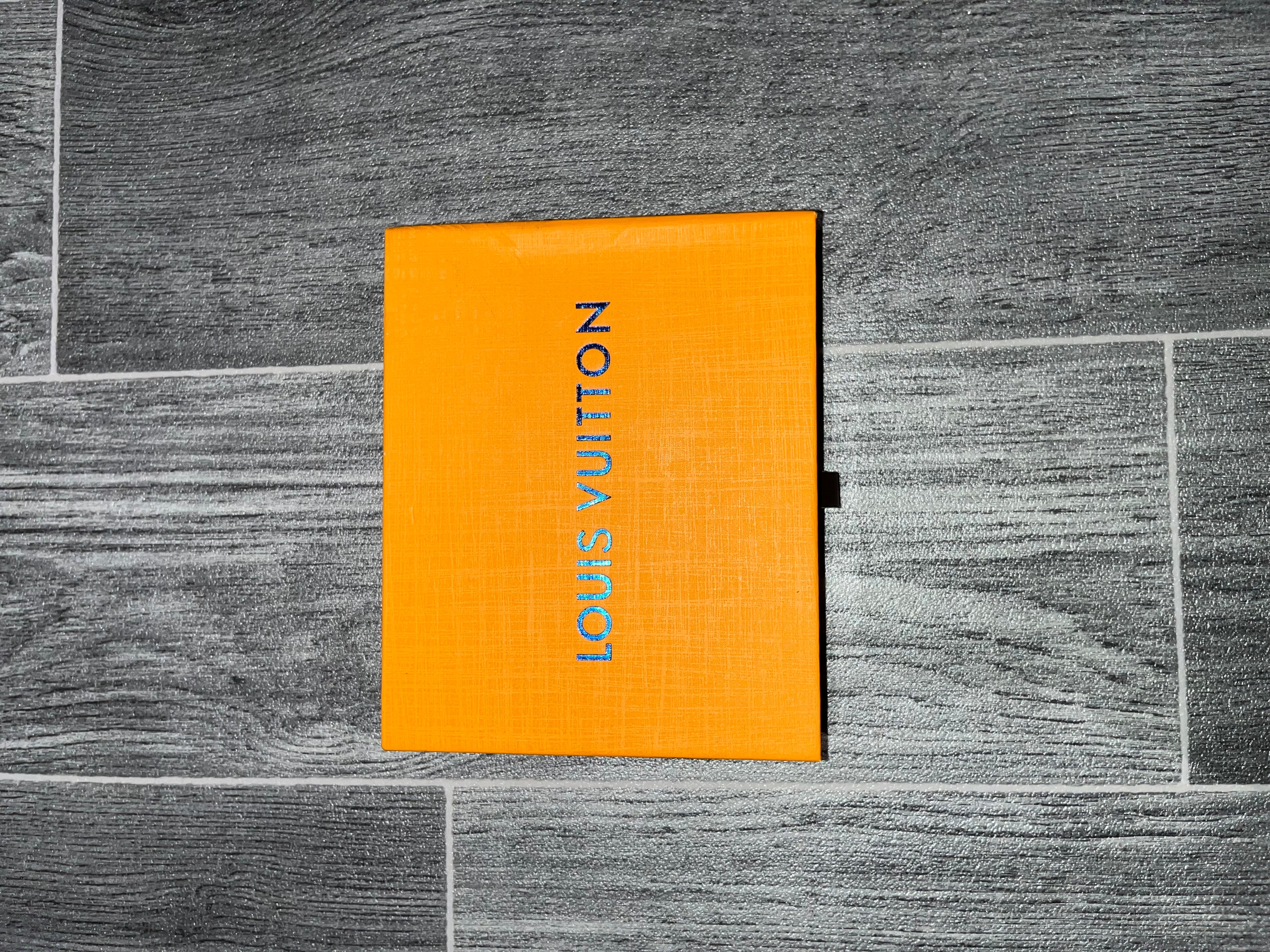 Mens LV Wallet Brown