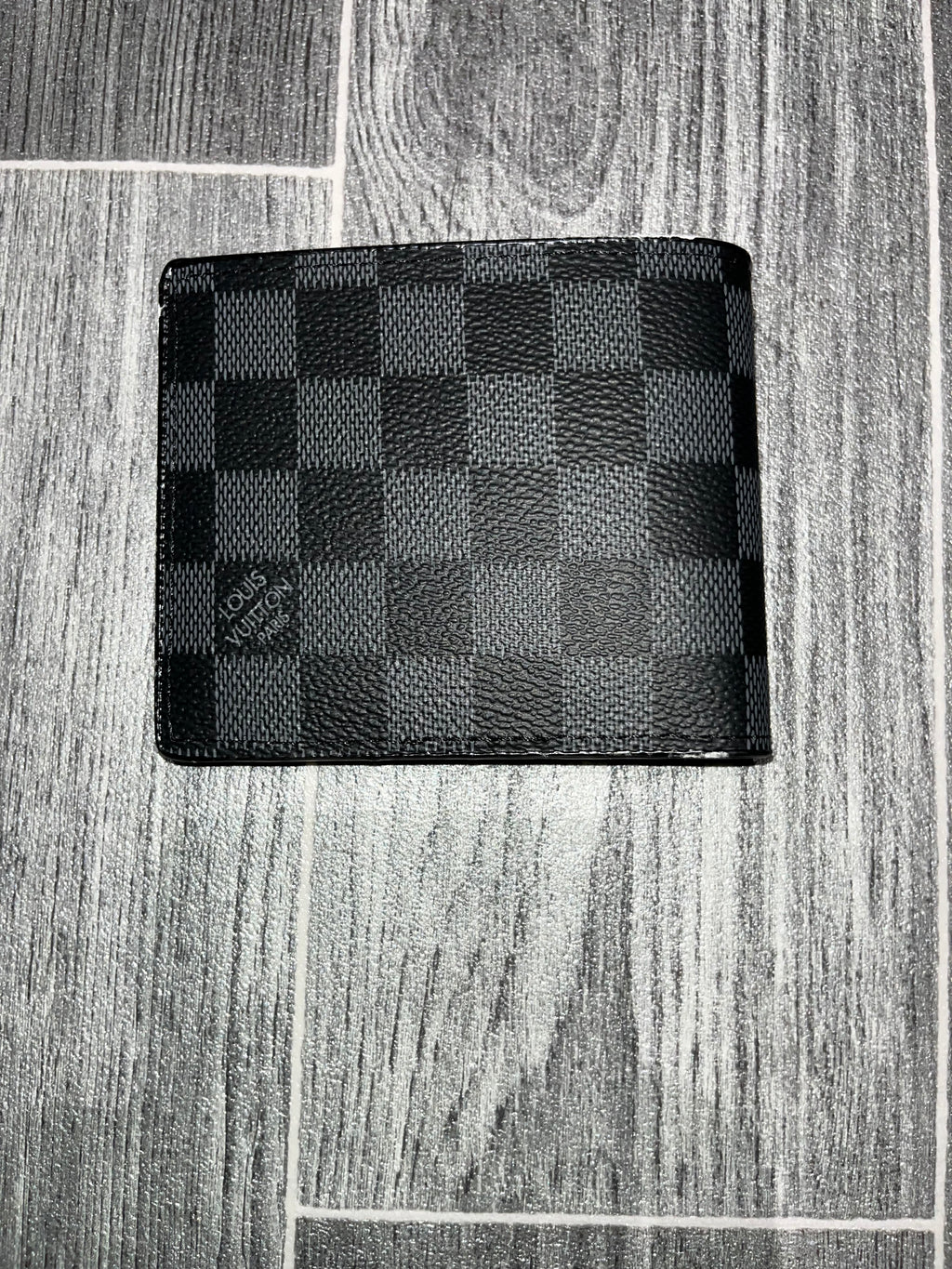 Mens LV Wallet Black Checkered