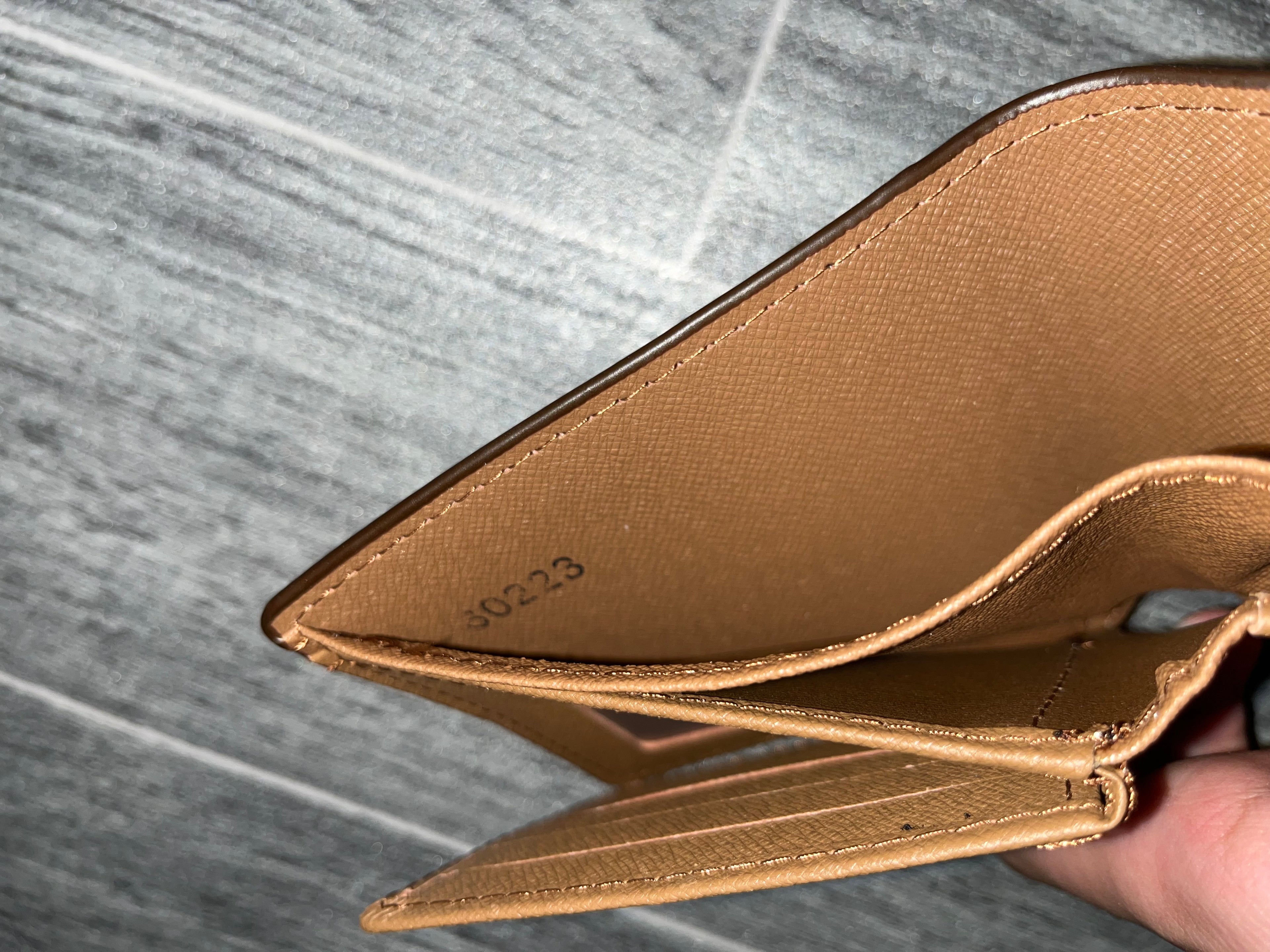 Mens LV Wallet Brown