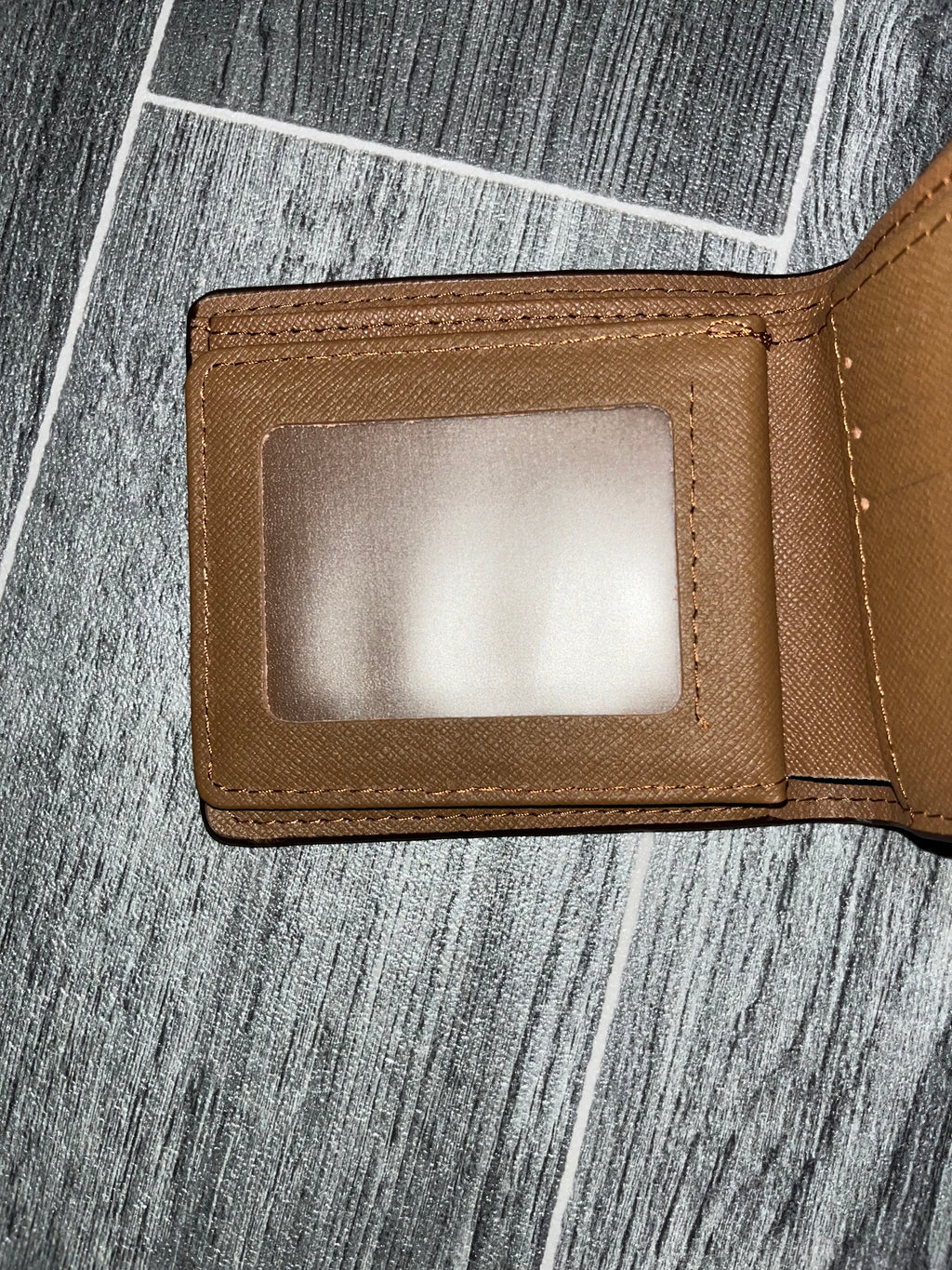 Mens LV Wallet Brown