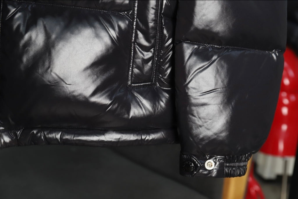 Moncler Montbeliard Hooded Short Down Jacket