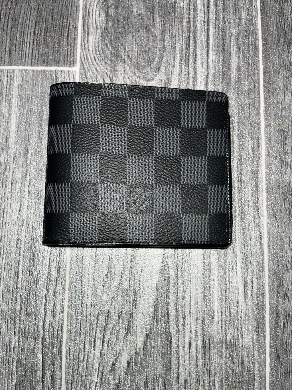 Mens LV Wallet Black Checkered